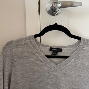 Club Monaco color block v neck light wool sweater